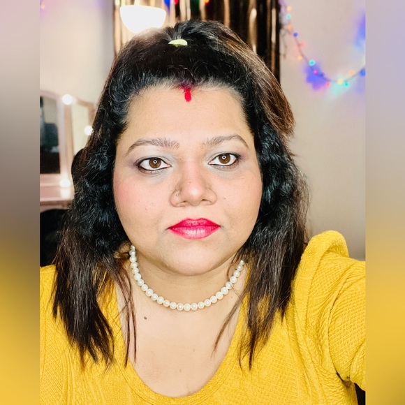 Hi, My name is Medha Jha aka @sweetmedhu.This is all about me and my family. - Picture 3 of 12